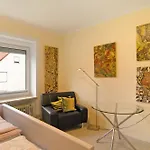 Haus Unterm Raeuschenberg Höxter