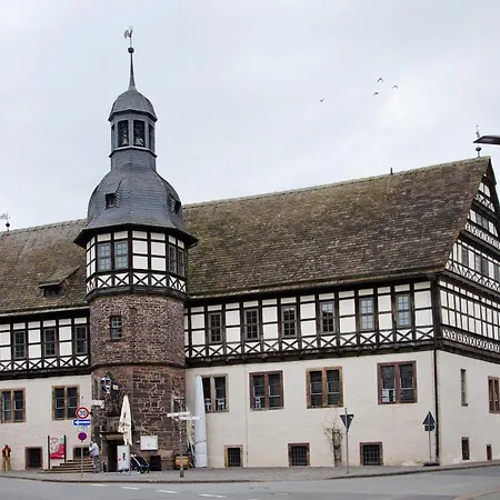 Haus Unterm Räuschenberg * Höxter