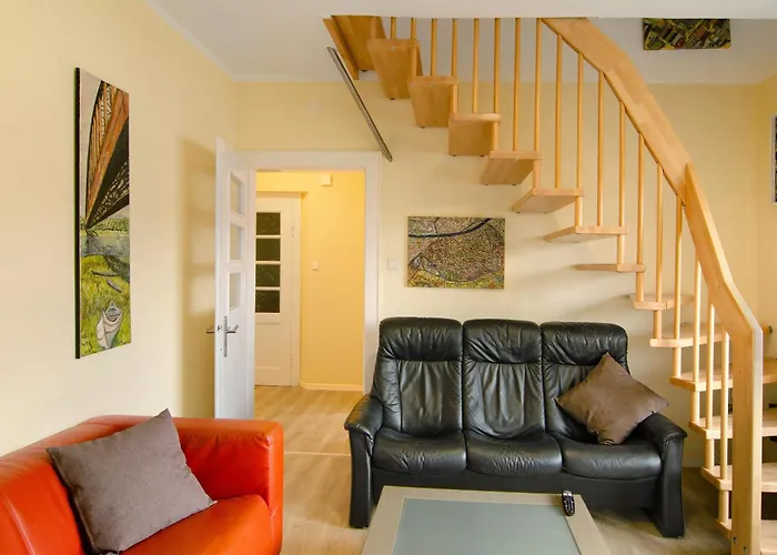 Haus Unterm Raeuschenberg *